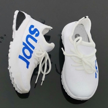 Кроссовки Supr