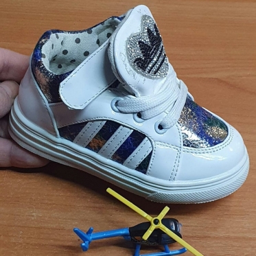 Кроссовки adidas ( White silver)